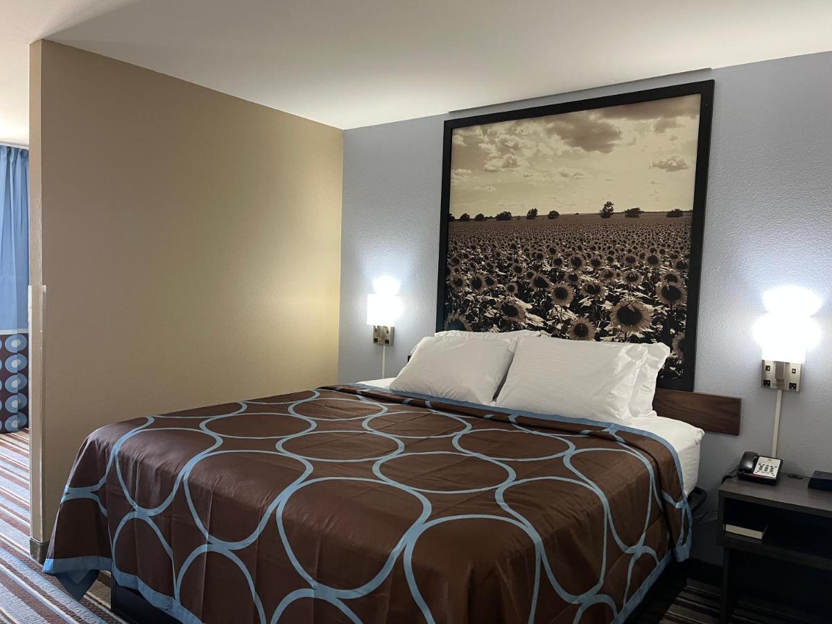 Hotel Super 8 By Wyndham Independence Ks Zewnętrze zdjęcie